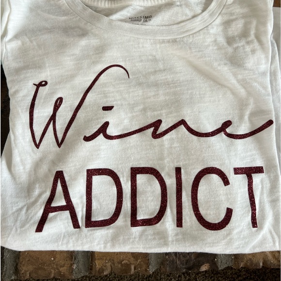 3- AMAZING WINE SHIRTS - Picture 3 of 4